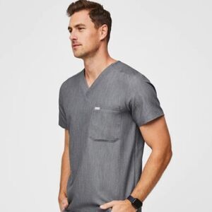 FIGS Leon three pocket scrub top Graphite Grey Size L